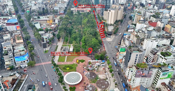 Cận cảnh sân khấu Sen Hồng trước ngày thành bãi giữ xe metro