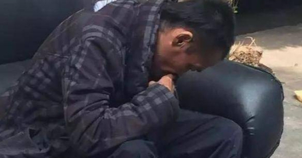 Phát hiện một nam sinh học giỏi nhưng du học về nước sống lang thang, phải ngủ dưới gầm cầu 14 năm