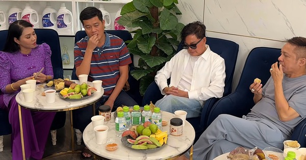 Trùm Điền Quân Khương Dừa họp nóng 3 nghệ sĩ sau khi tạm đóng cửa cơ sở kinh doanh