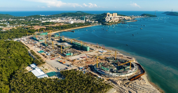 Toàn cảnh đại công trường APEC Phú Quốc: Sun Group triển khai tổ hợp gần 22.000 tỷ đồng, trung tâm hội nghị lớn hơn Las Vegas tăng tốc về đích