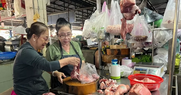 Cuối năm, thịt heo lại tăng 'nóng’