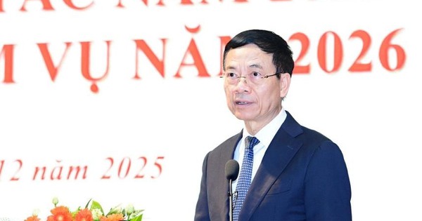 Bộ trưởng Nguyễn Mạnh Hùng: Năm 2025 là năm đặc biệt, một năm đổi mới bằng mấy chục năm cộng lại, kết thúc logic của mô hình phát triển cũ