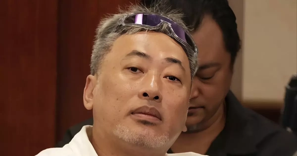 Đạo diễn Nguyễn Quang Dũng xin lỗi