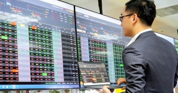 Tăng hơn 500 điểm trong năm 2025, VN-Index lên đỉnh cao lịch sử