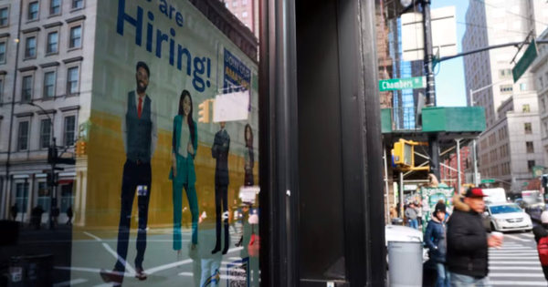 Thị trường lao động tiếp tục suy yếu: Thêm tín hiệu cho thấy Fed nhiều khả năng cắt giảm lãi suất trong cuộc họp tuần sau