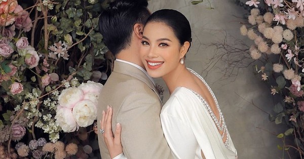 Câu trả lời cho tin đồn Phạm Hương trục trặc với chồng đại gia ở Mỹ