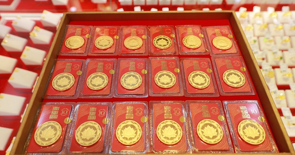 Chiều 4/12: Giá vàng SJC, vàng nhẫn đồng loạt giảm đến 1 triệu đồng/lượng