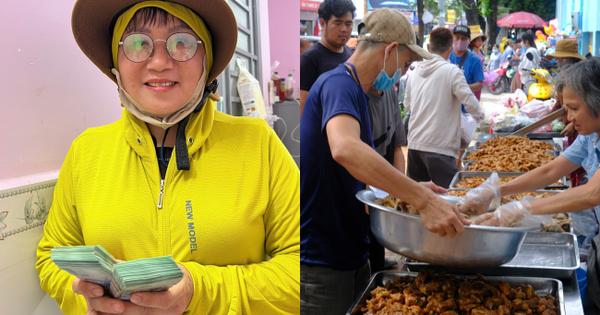 Bị người lạ nhét cục tiền 100 triệu vào túi áo, chỉ để lại một lời nhắn rồi biến mất