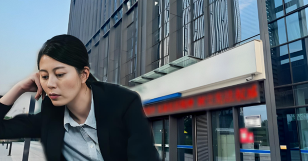 Gửi tiết kiệm 37 tỷ đồng, 4 tháng sau người phụ nữ đến rút phát hiện chỉ còn 2 nghìn đồng, tòa tuyên bố: Ngân hàng chỉ cần bồi thường 45%