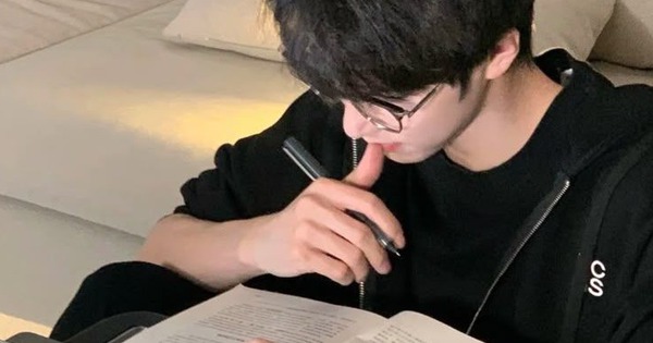 Trong tiếng Việt, có 1 từ càng nói nhiều càng dễ bị xem là thiếu thông minh