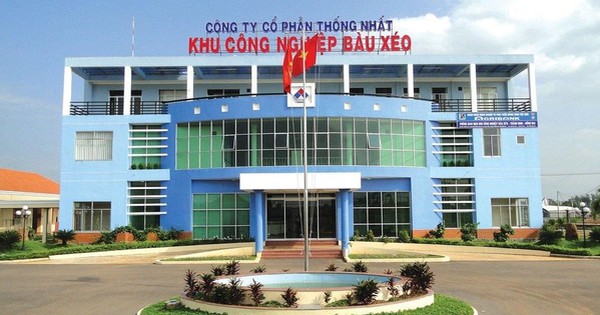 Một DN sắp chốt danh sách trả cổ tức bằng tiền tỷ lệ 20%