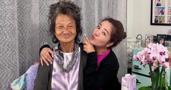 Nữ nghệ sĩ nổi danh: 