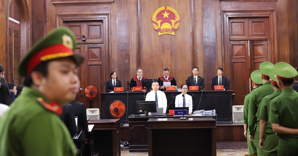 Ghế bị cáo Nguyễn Thị Thanh Nhàn: Sáu lần tòa gọi, sáu lần trống