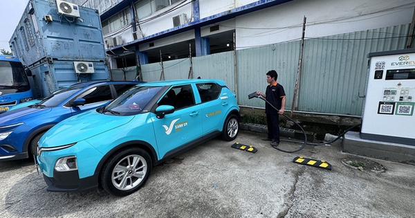 Chính thức có quy định riêng về giá điện cho xe...