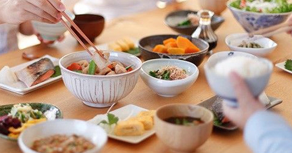 Làm thế nào để bảo vệ sức khỏe vào buổi tối: 3 món ăn nên tránh