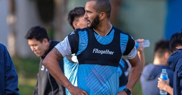 Bạn thân của Nguyễn Xuân Son rơi vào cảnh thất nghiệp tại V.League