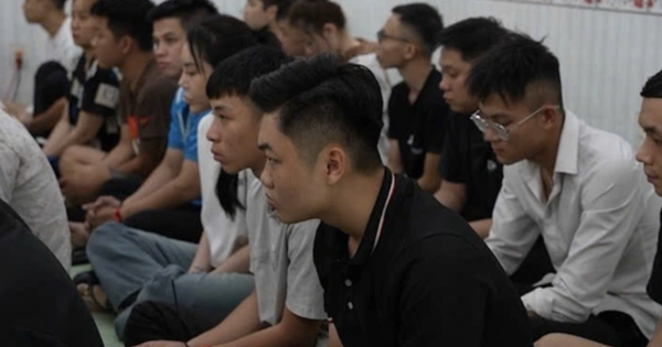 Công an TP HCM đột kích 16 địa điểm, bắt khẩn cấp 58 người