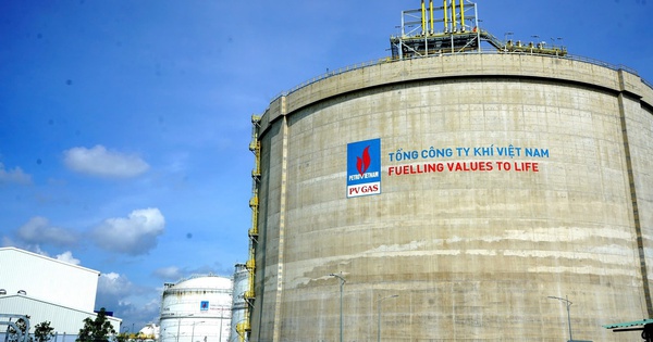 PV Gas bị nhắc nhở do chậm công bố thông tin