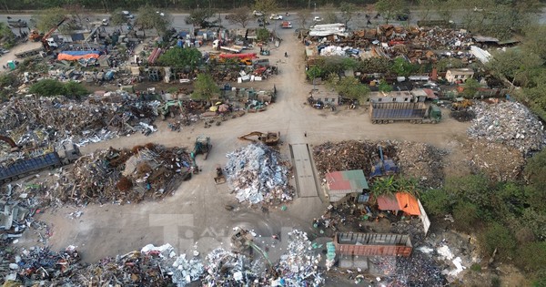 Cảnh tháo dỡ nhà xưởng, kho bãi trên đất nông nghiệp sau chỉ đạo