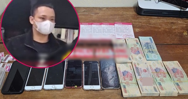 Bắt, khám nhà Nguyễn Văn Đức - kẻ hack facebook lừa hàng tỷ rồi gửi 10 sổ tiết kiệm