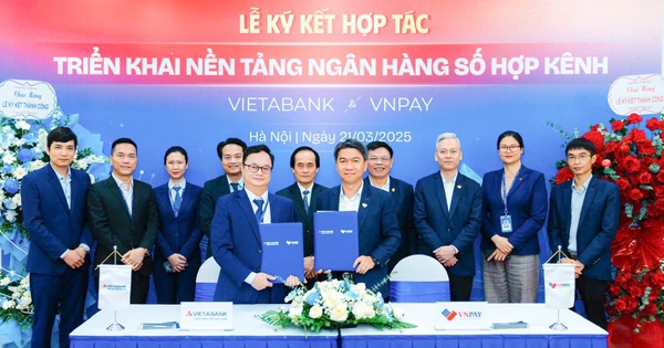 Thêm một nhà băng triển khai hệ thống ngân hàng hợp kênh