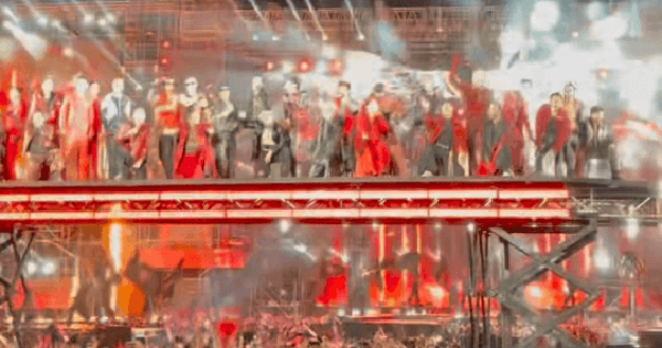 Concert Anh Trai Vượt Ngàn Chông Gai mở màn đỉnh nóc kịch trần, dàn anh tài quá "chiến" bùng nổ MXH