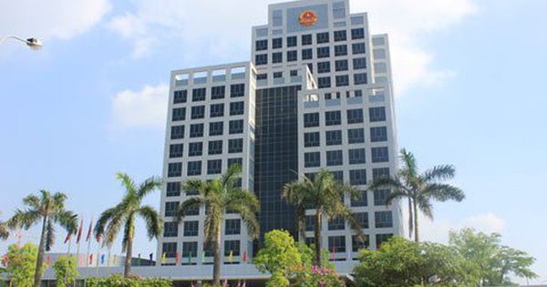 Tạm dừng thực hiện một số nhiệm vụ, công việc liên quan đến đơn vị hành chính các cấp