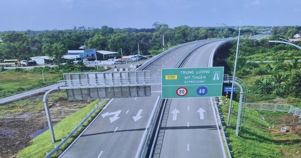 Chủ đầu tư dự án BOT mở rộng Xa lộ Hà Nội kinh doanh ra sao?