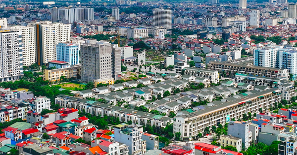 Trước khi Bộ Nội vụ yêu cầu tạm dừng, cả nước đã sáp nhập huyện, xã theo tiêu chuẩn cũ đến đâu?