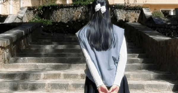 Mỹ nhân Việt 17 tuổi gây sốt nhờ vài giây lướt qua màn ảnh, cổ trang hay hiện đại đều xinh ngất ngây