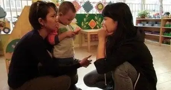 Cô giáo mầm non bất ngờ hỏi vay 105 triệu, bà mẹ trẻ chỉ đáp đúng 1 câu mà được khen EQ quá cao, con cũng không lo bị ảnh hưởng