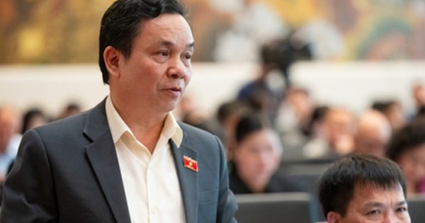 “Lương giáo viên xếp cao nhất là cao như thế nào?”