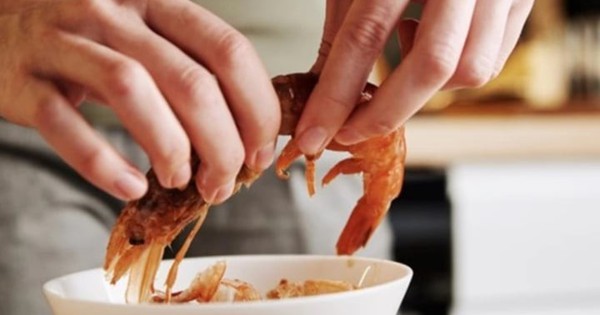 Những bộ phận cực độc ở tôm, chớ dại ăn kẻo 'mang họa vào thân'