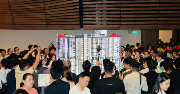 “Nước lên thuyền lên”, doanh nghiệp địa ốc bắt đầu vào guồng đua cạnh tranh, người mua có động thái mới