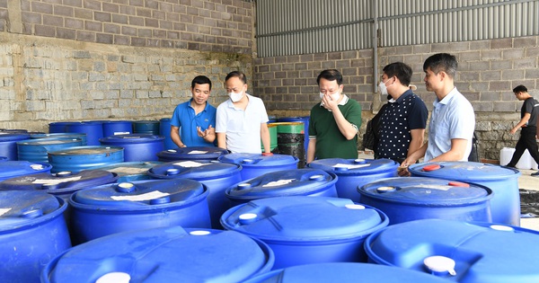 200 cảnh sát đồng loạt đột nhập 3 nhà kho ở Nha Trang phát hiện 1,4 tấn ma túy và nhiều 'bí mật khủng'