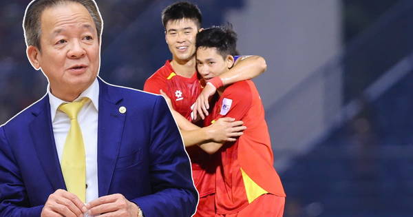 Pha chìa cánh tay của bầu Hiển & ngôi sao mới cho ĐT Việt Nam