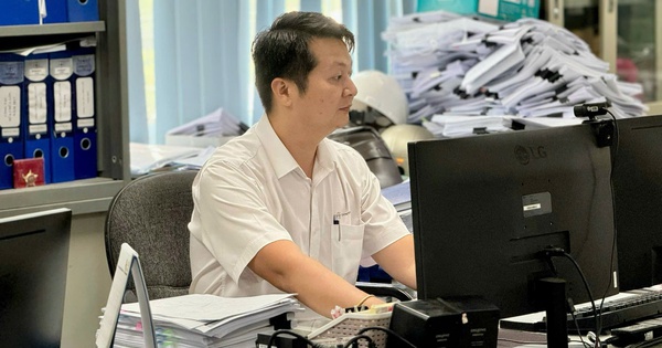 Nhân tài khu vực công: Vì sao vẫn khó thu hút?