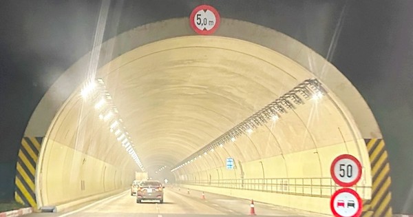 Hầm Tam Điệp giảm tốc độ còn 50 km/h, lái xe lo "dính" phạt nguội