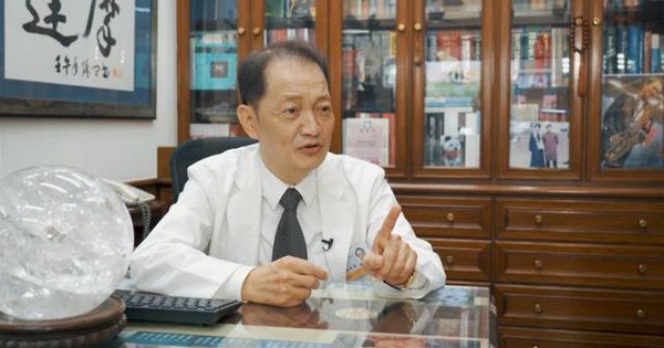 Vị bác sĩ mắc lần lượt 4 loại ung thư khác nhau trong vòng 20 năm, hối hận vì từ nhỏ đã ăn uống theo 1 kiểu này