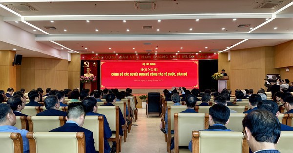 Bộ trưởng Xây dựng bổ nhiệm 146 chức vụ cấp trưởng, cấp phó