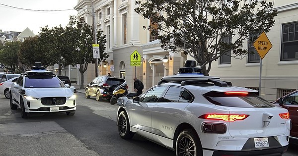 Xe taxi tự lái vi phạm gần 600 lỗi trong một năm