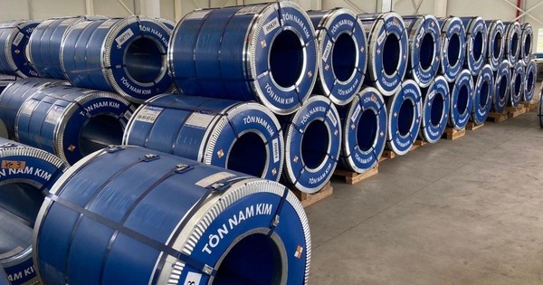 Công ty Hàn Quốc không mua cổ phiếu phát hành thêm, không còn là cổ đông lớn tại Thép Nam Kim