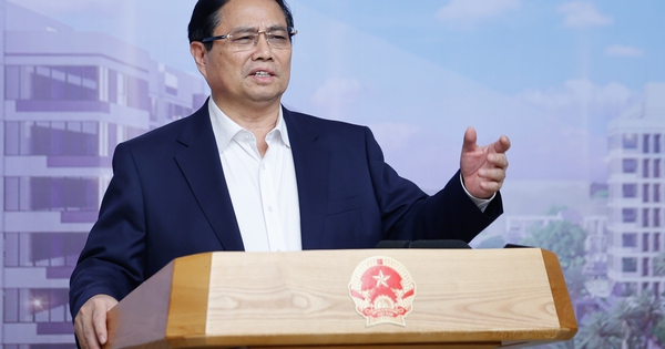 TỔNG THUẬT: Thủ tướng chủ trì Hội nghị toàn quốc tháo gỡ khó khăn, vướng mắc, thúc đẩy phát triển nhà ở xã hội