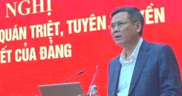 Chuẩn bị trình Trung ương việc sắp xếp lại các tổ chức chính trị - xã hội, hội quần chúng