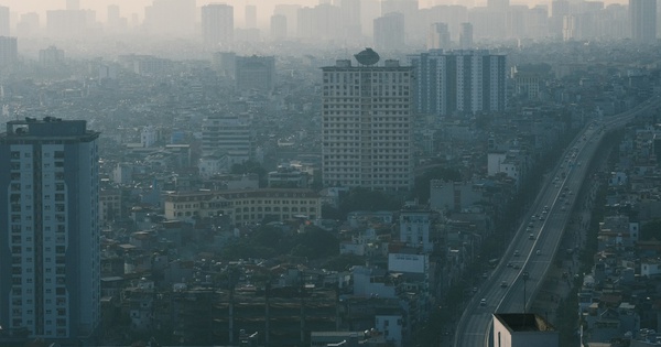 Ô nhiễm không khí trầm trọng, người dân Thủ đô tìm “lối thoát” cho sức khỏe