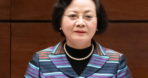 Bộ Nội vụ đề xuất lương công chức tương đương bình quân của khu vực tư nhân