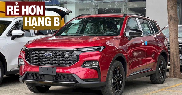 Nhiều SUV cỡ C dọn kho, liên tục giảm giá ‘thủng sàn’: CX-5, Territory ‘giá rẻ’ gây áp lực lớn cho HR-V, 2008 mới ra mắt