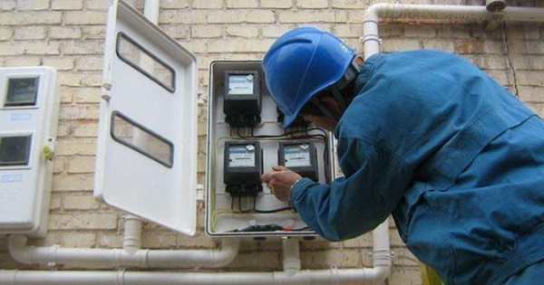 Phát hiện dòng điện bất thường trong 1 nhà dân, công an vào cuộc điều tra, tóm gọn đối tượng "trộm" hơn 70.000 kWh điện và gây thiệt hại 140 triệu đồng