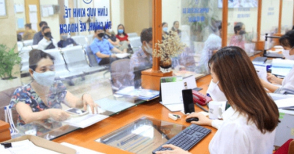 Chủ tịch Hà Nội yêu cầu xử lý tình trạng tiêu hủy tài liệu khi sắp xếp bộ máy