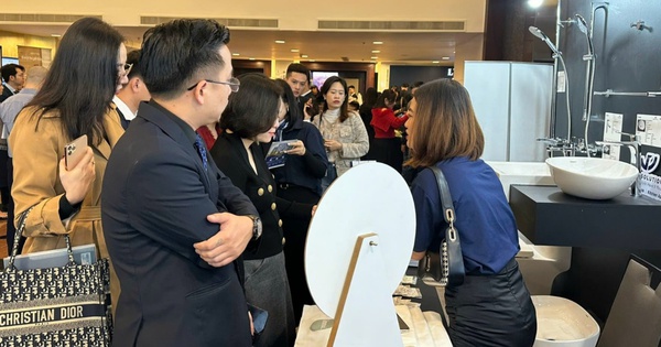 Uuviet Solutions cùng cái bắt tay với ông lớn CapitaLand tại dự án Lumi Hà Nội